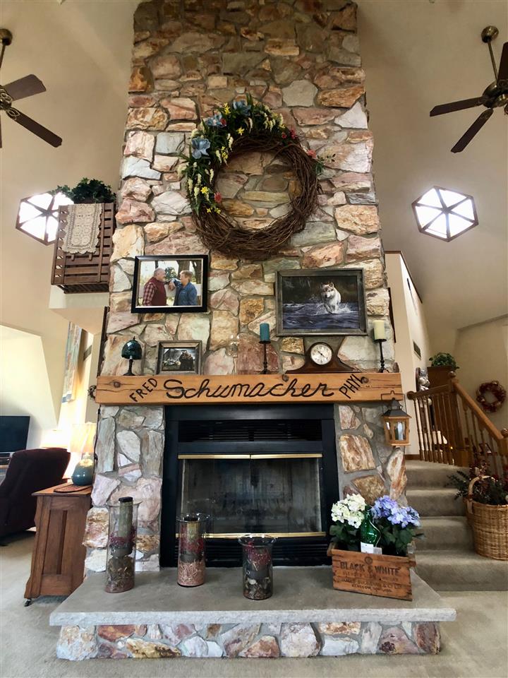 8392 North Kilbuck Road Monroe Center, IL 61052 - Photo 16 of 29 Gallery Image 16