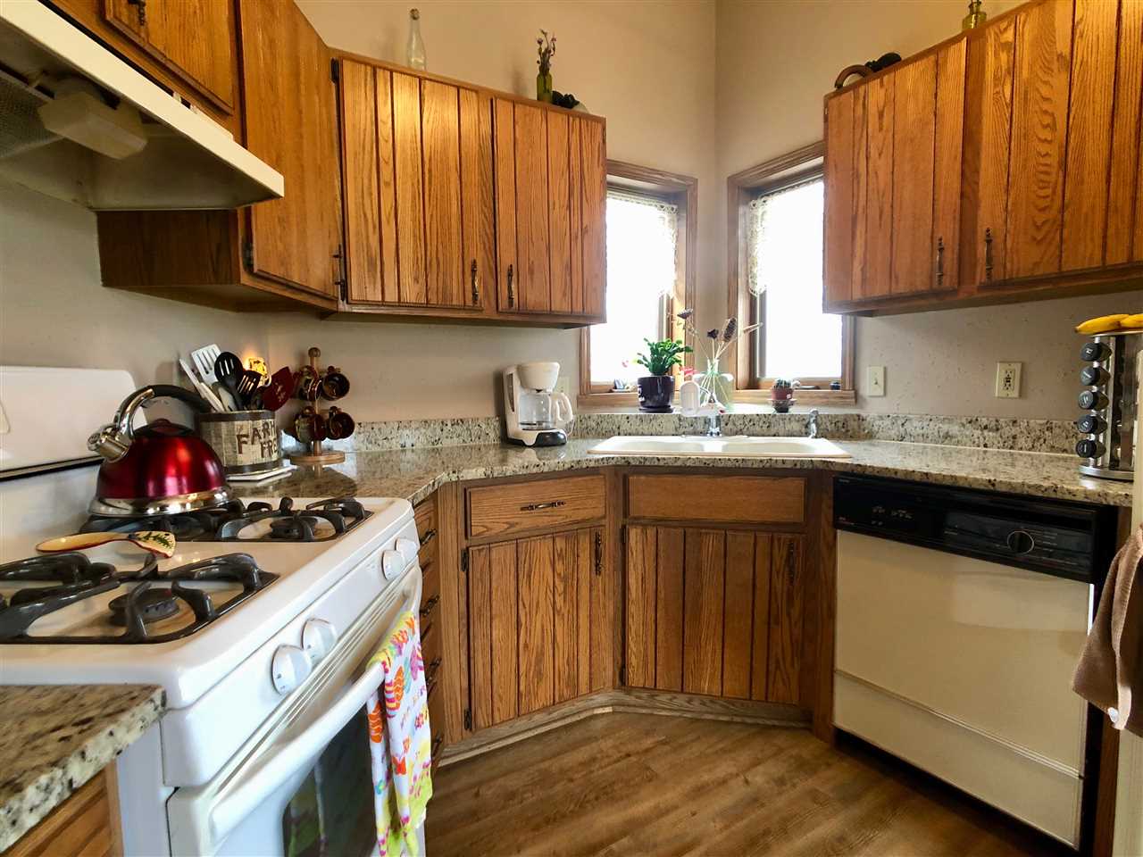 8392 North Kilbuck Road Monroe Center, IL 61052 - Photo 5 of 29 Gallery Image 5