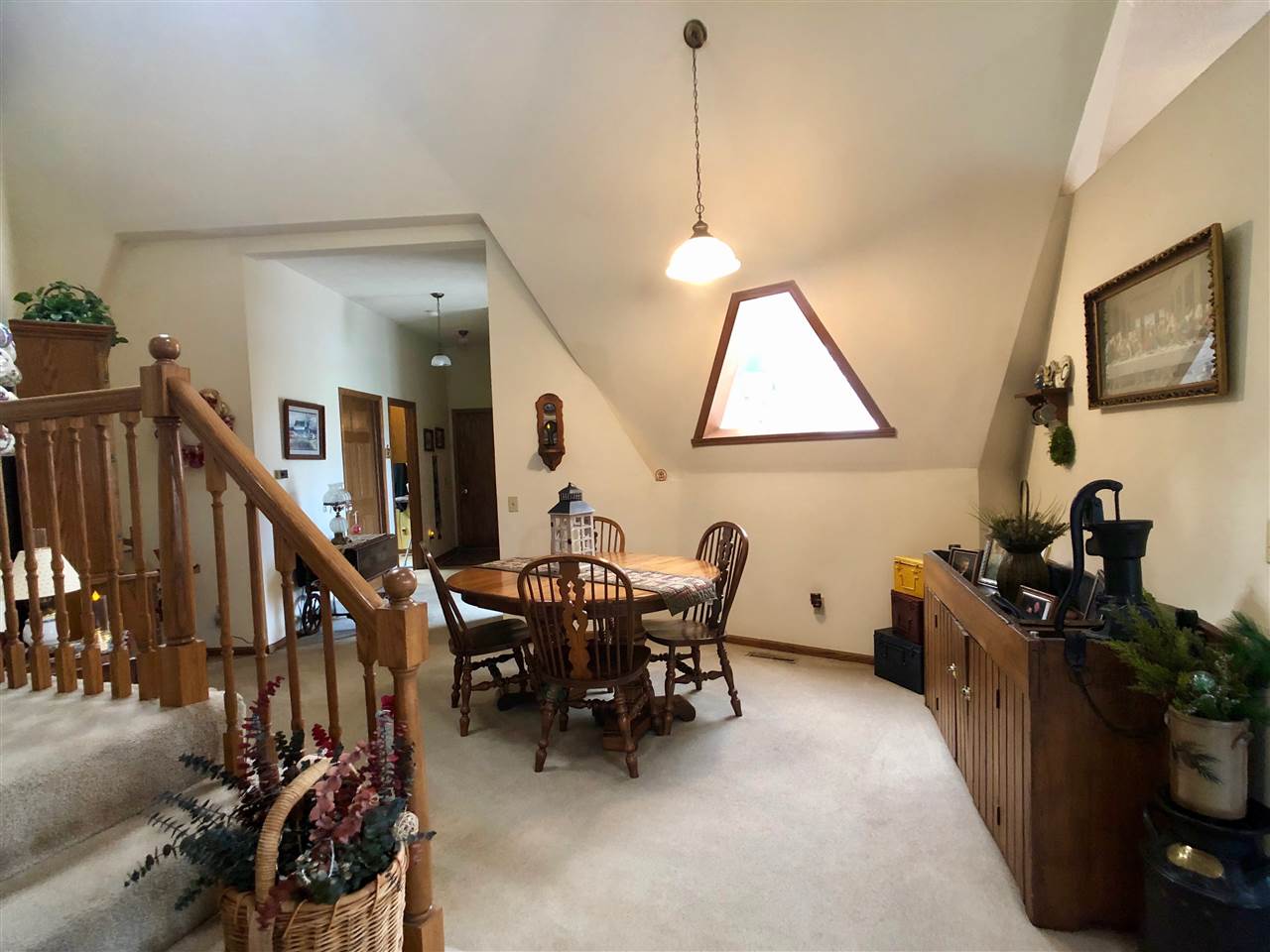 8392 North Kilbuck Road Monroe Center, IL 61052 - Photo 7 of 29 Gallery Image 7
