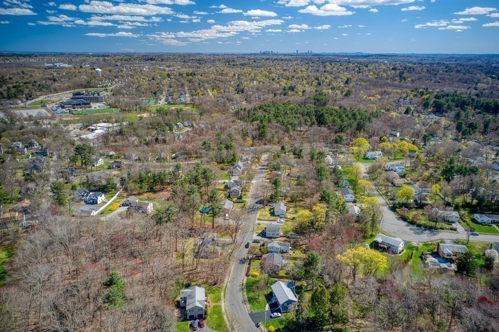 65 Martin Road Reading, MA 01867 - Photo 29 of 29 Gallery Image 29