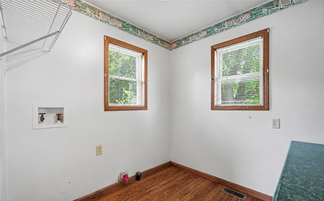 1812 Adams Street Tilton, IL 61833 - Photo 21 of 38