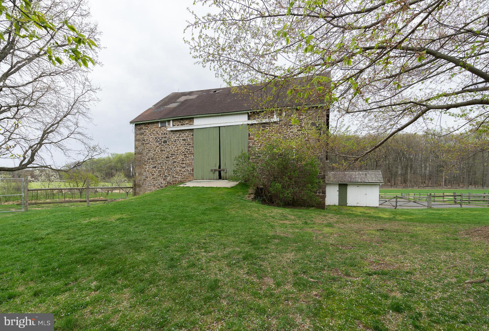 6302 Greenhill Road New Hope, PA 18938 - Photo 21 of 25 Gallery Image 21