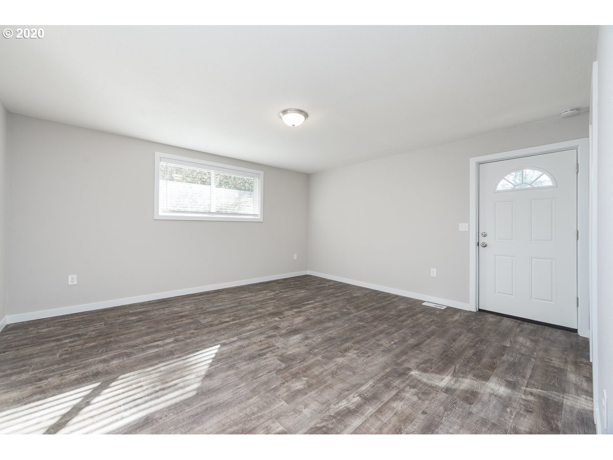 16003 Northwest Tupper Road Yamhill, OR 97148 - Photo 13 of 32 Gallery Image 13
