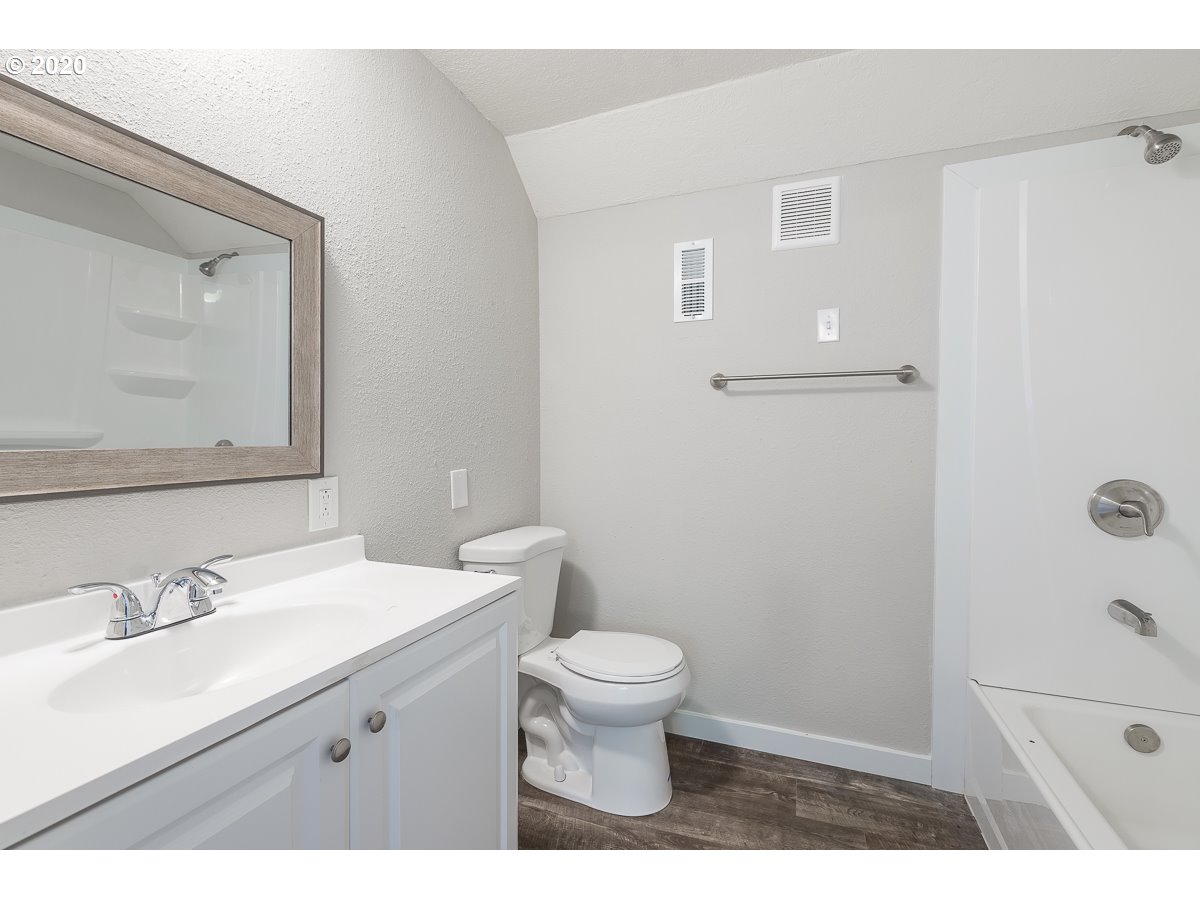 16003 Northwest Tupper Road Yamhill, OR 97148 - Photo 20 of 32 Gallery Image 20