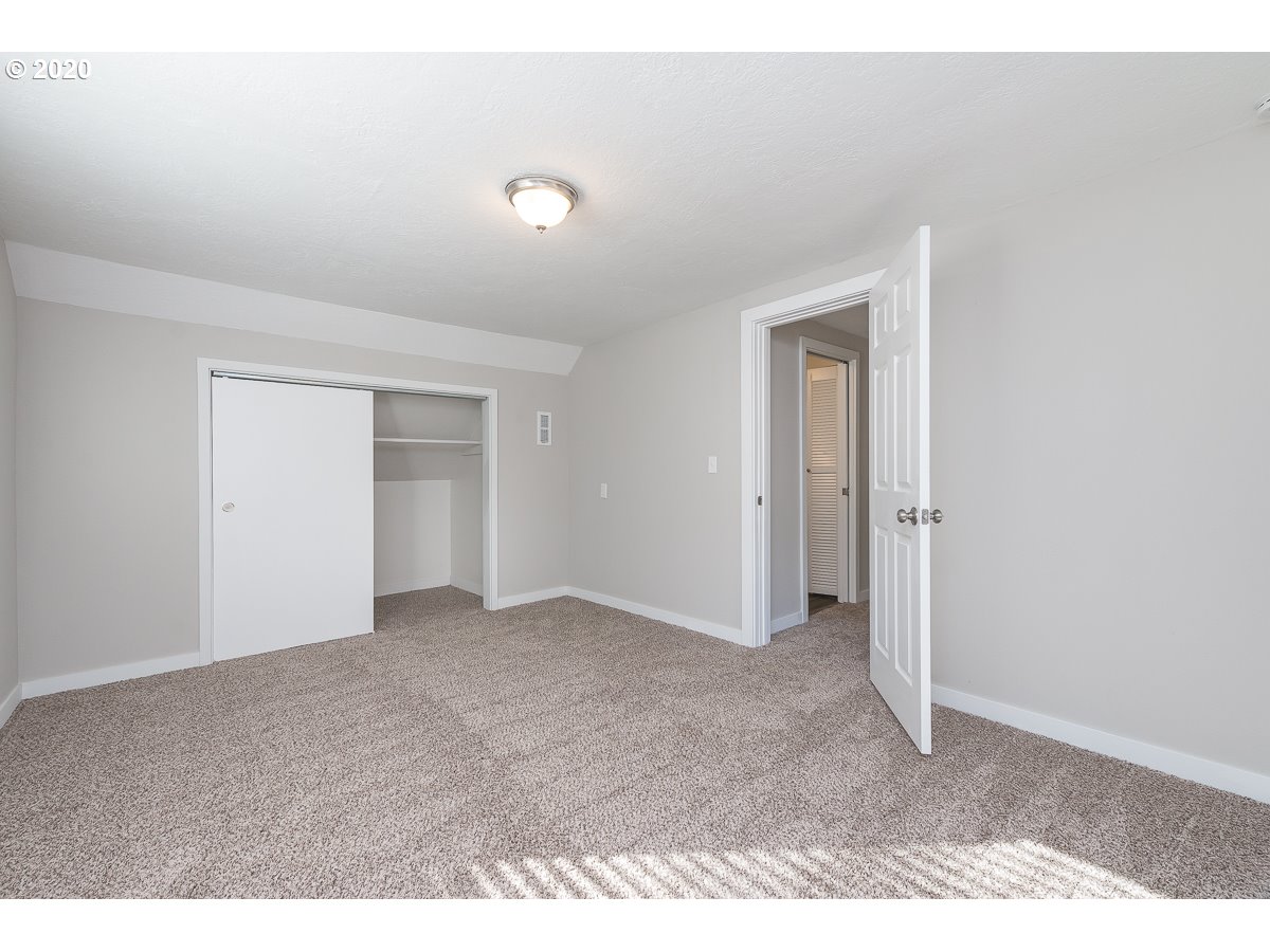 16003 Northwest Tupper Road Yamhill, OR 97148 - Photo 22 of 32 Gallery Image 22