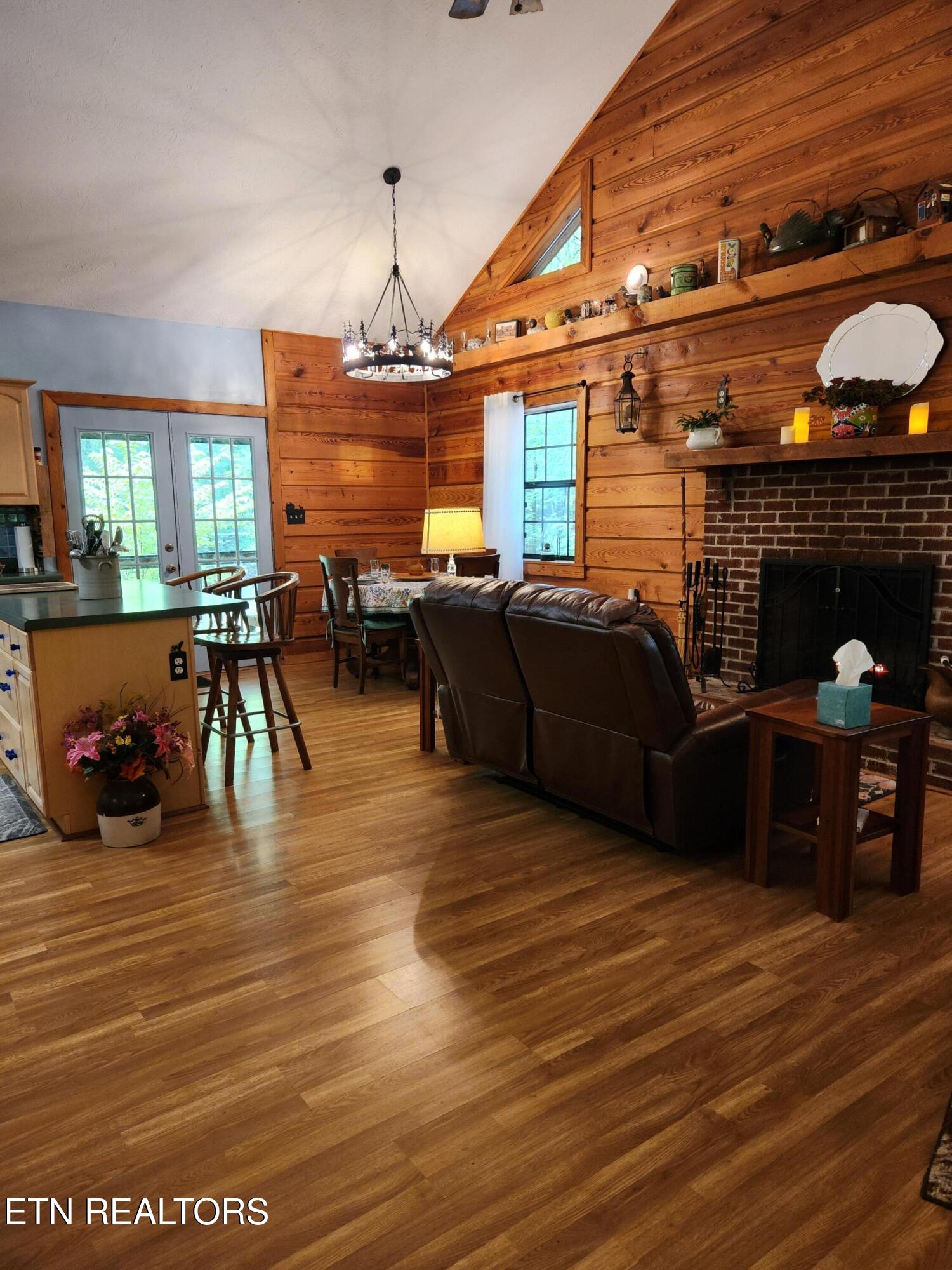 108 Gold Miners Road Tellico Plains, TN 37385 - Photo 23 of 35 Living area