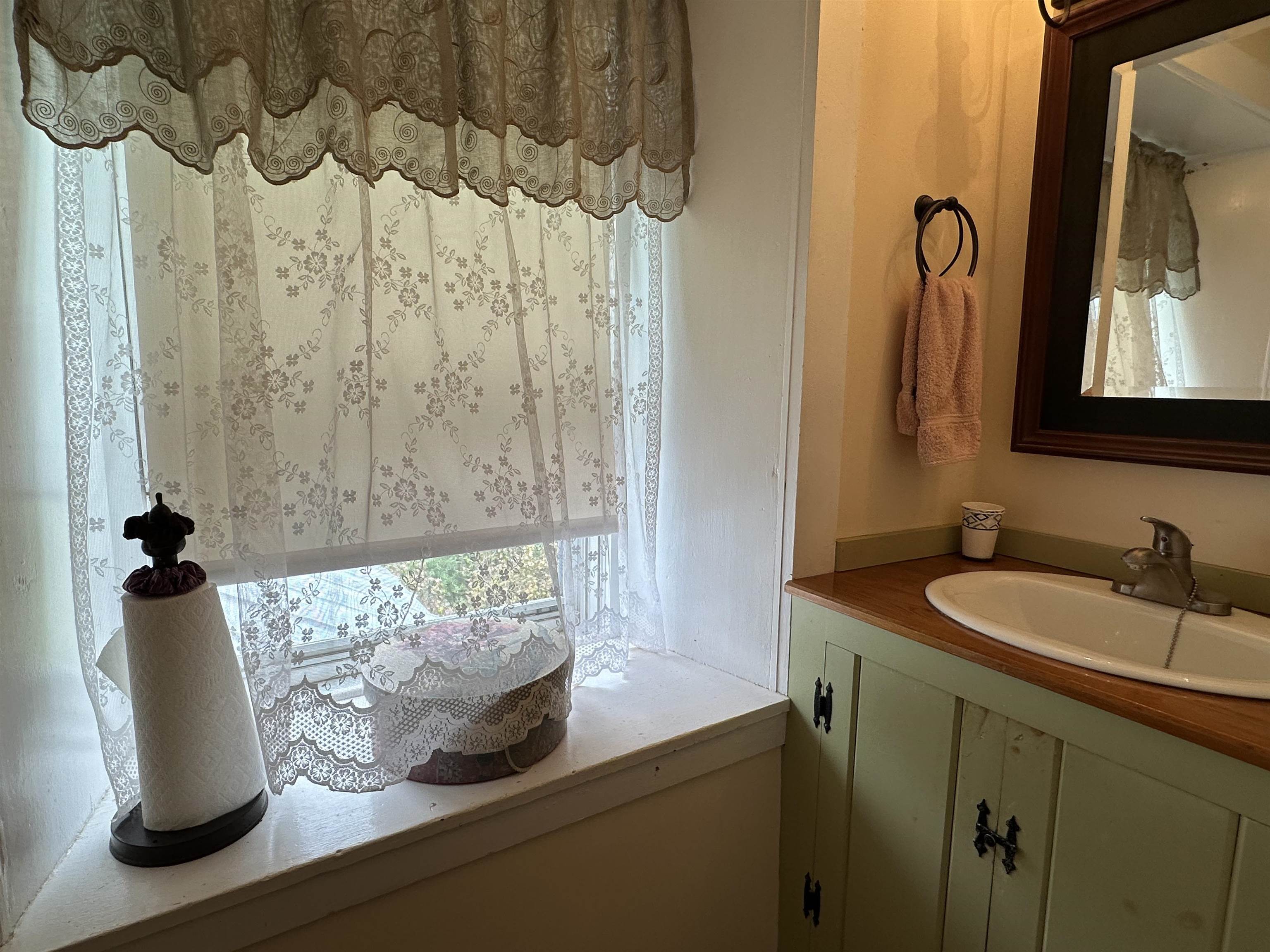 1665 Frazier Hill Road Benson, VT 05743 - Photo 22 of 60