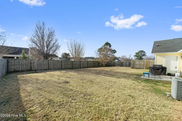 $265,000 | 601 Cannon Court, Hubert, NC 28539