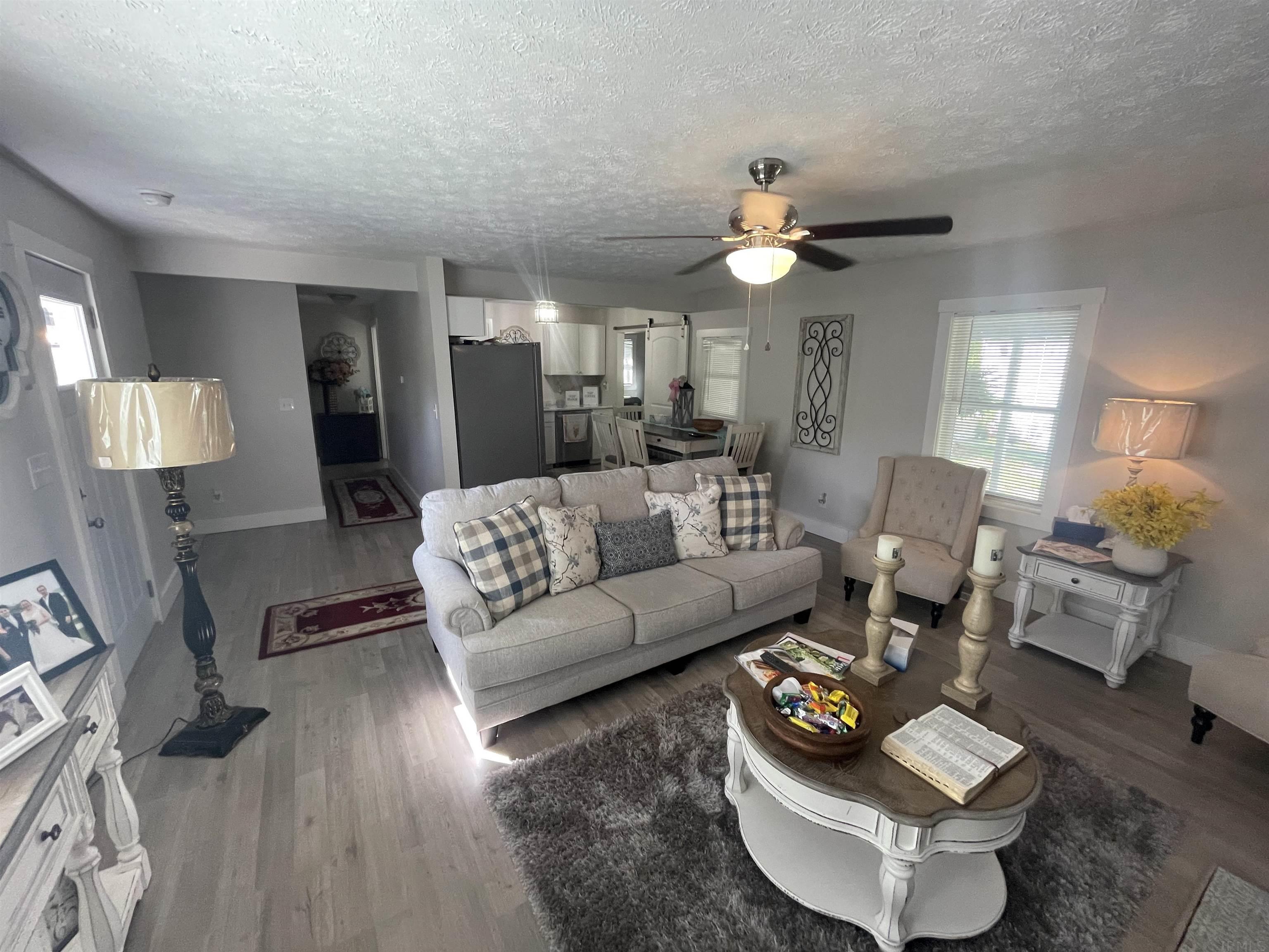 210 Oolitic Road Bedford, IN 47421 - Photo 3 of 20 Gallery Image 3