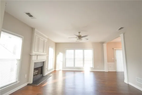 $2,200 | 4113 Glenaire Way Northwest, Acworth, GA 30101