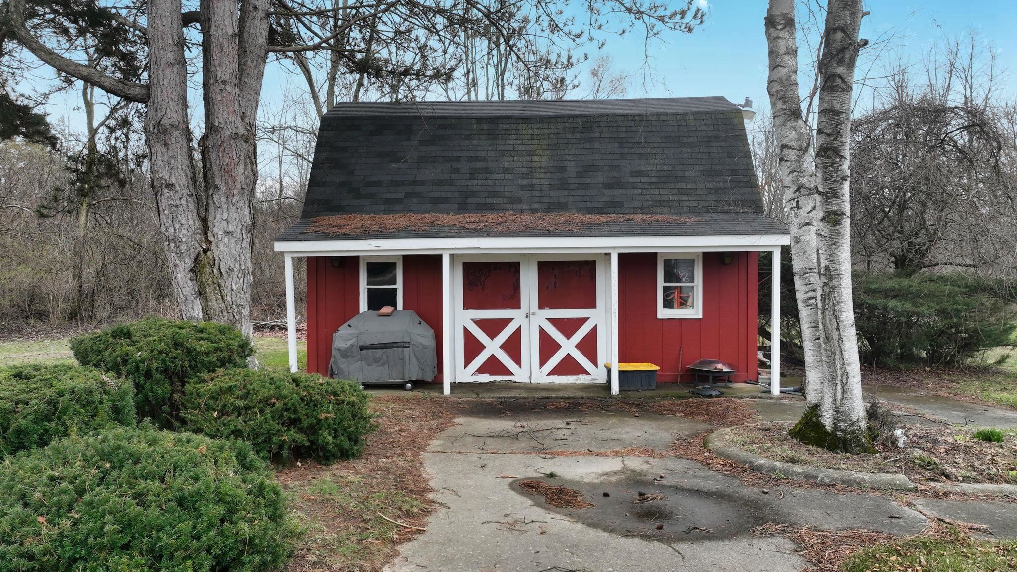 6283 Kelly Road Flushing, MI 48433 - Photo 35 of 60 50138187-07731f35-fd01-4d83-8752-ef9ac53cbf7e.JPG