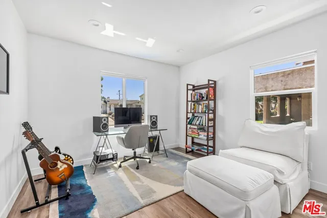 $1,025,000 | 2311 West 78th Place, Inglewood, CA 90305