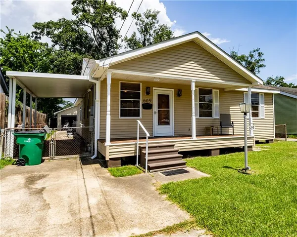 $265,000 | 609 Tucker Avenue, Jefferson, LA 70121