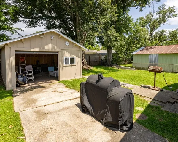 $265,000 | 609 Tucker Avenue, Jefferson, LA 70121