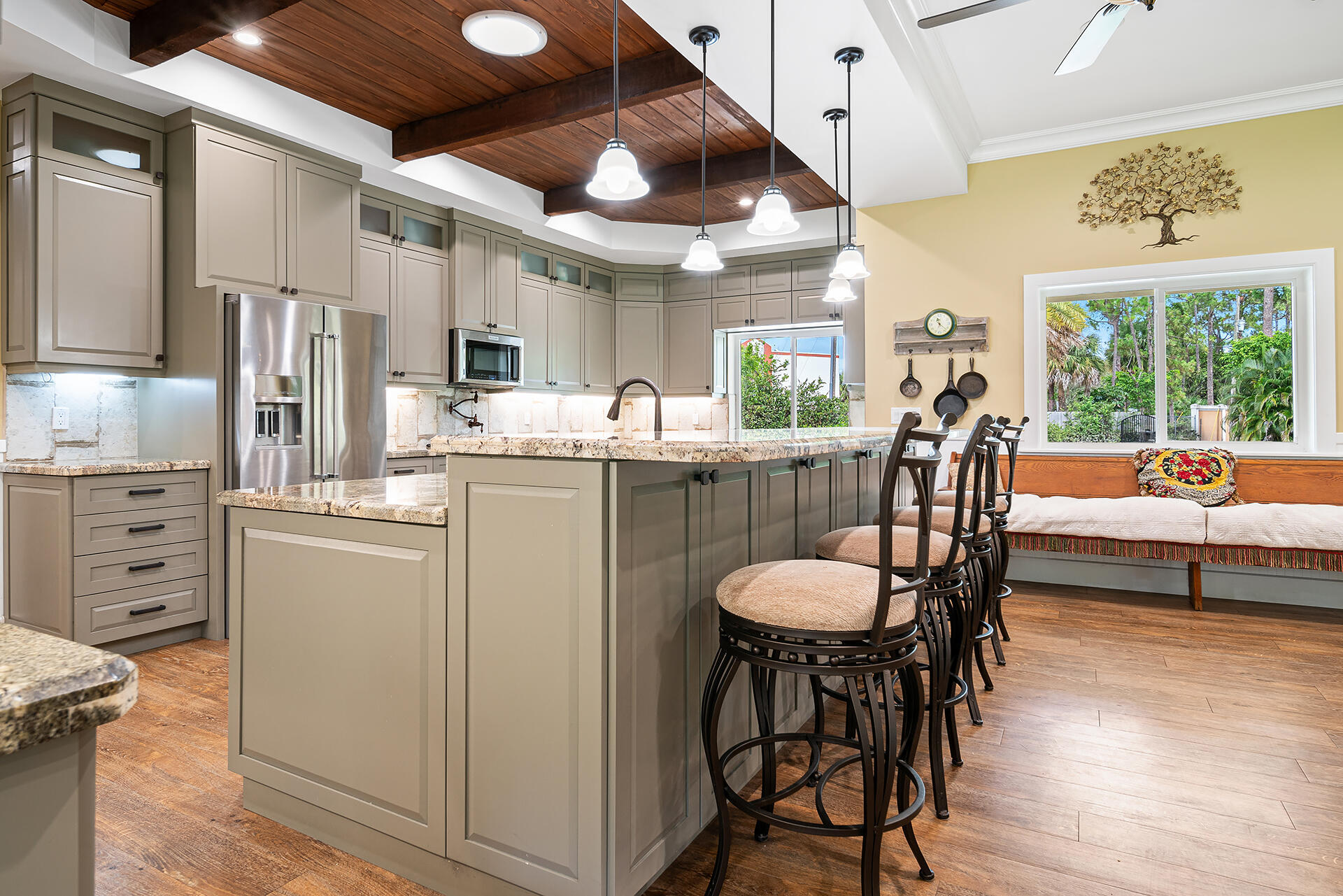 6624 Dillman Road Greenacres, FL 33413 - Photo 20 of 77 Extra Deep Granite Countertops