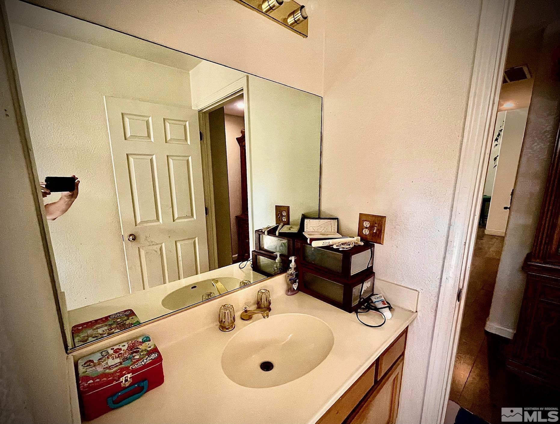 7562 Wheeldale Circle Reno, NV 89511 - Photo 10 of 19 Photo 10