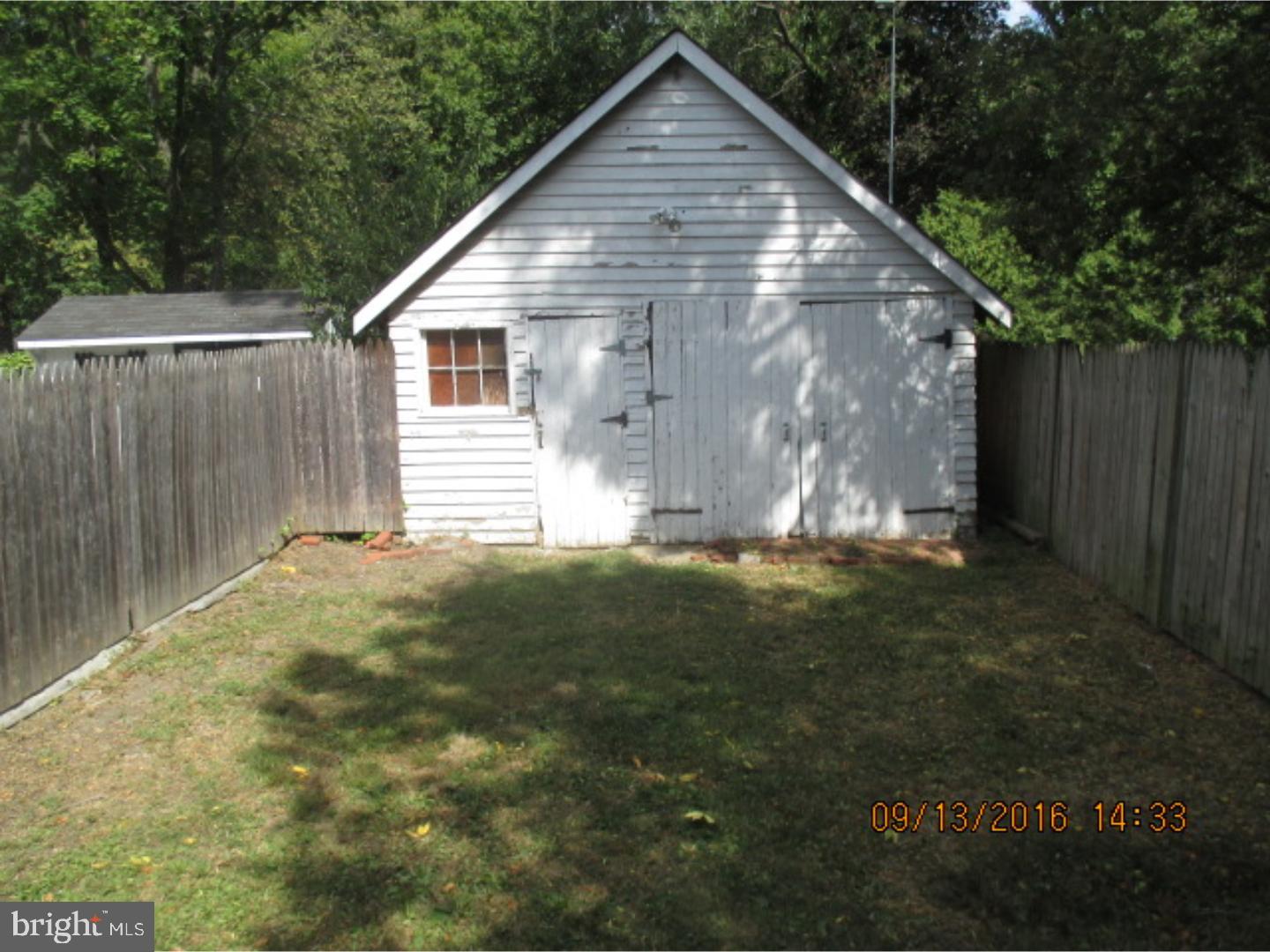 109 Risdon Street Mount Holly, NJ 08060 - Photo 4 of 11