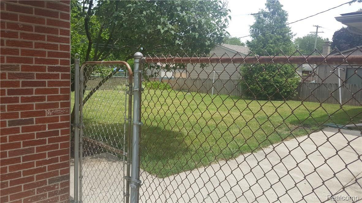 7770 Church Road Grosse Ile, MI 48138 - Photo 23 of 23 20170623_134249.jpg
