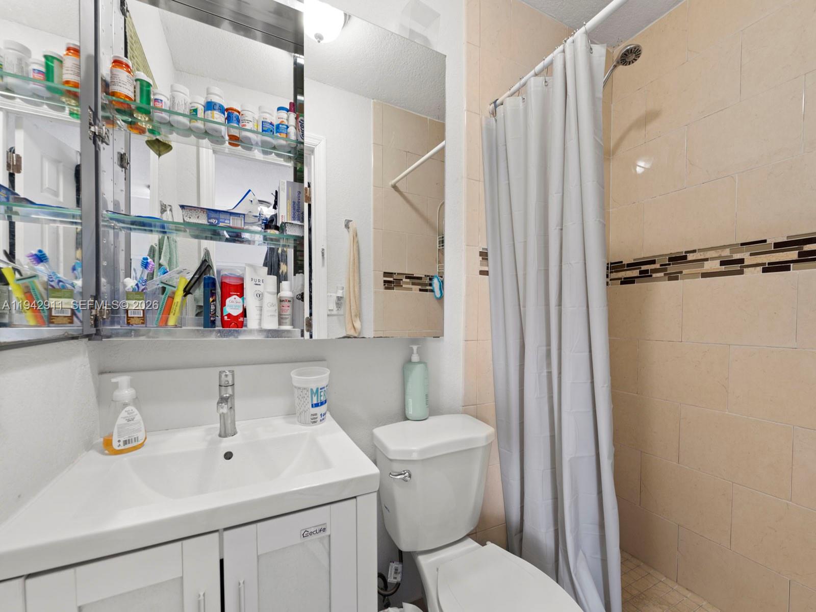355 West 62nd Street Hialeah, FL 33012 - Photo 25 of 44 Photo 25