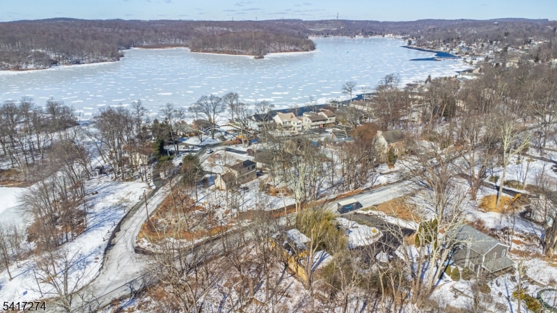 104 Espanong Road Lake Hopatcong, NJ 07849 - Photo 12 of 18 Gallery Image 12