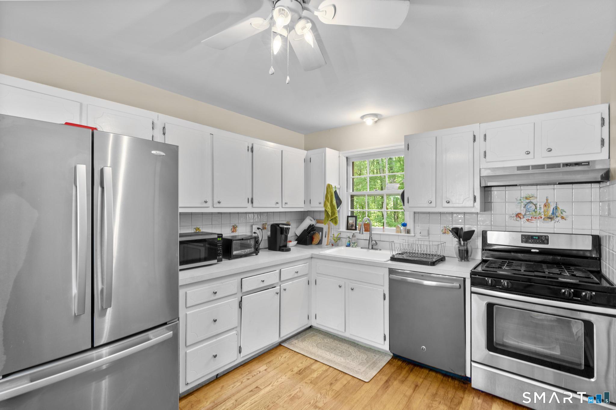 293 Guinea Road Monroe, CT 06468 - Photo 8 of 30