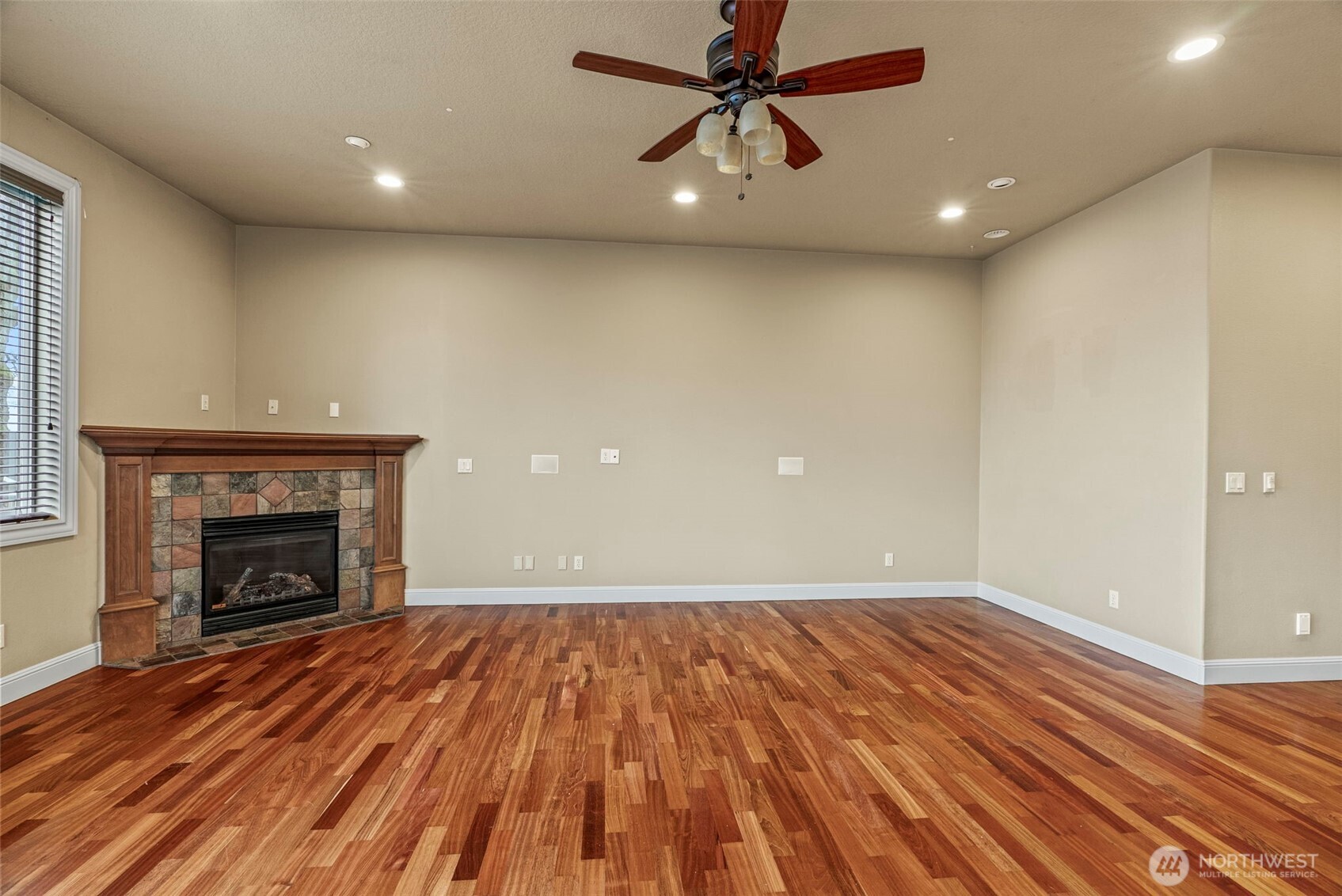 4860 K Street Washougal, WA 98671 - Photo 13 of 38