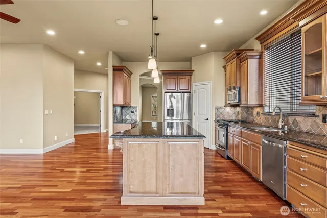 $710,000 | 4860 K Street, Washougal, WA 98671