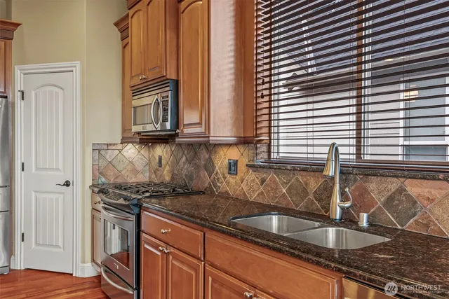 $710,000 | 4860 K Street, Washougal, WA 98671