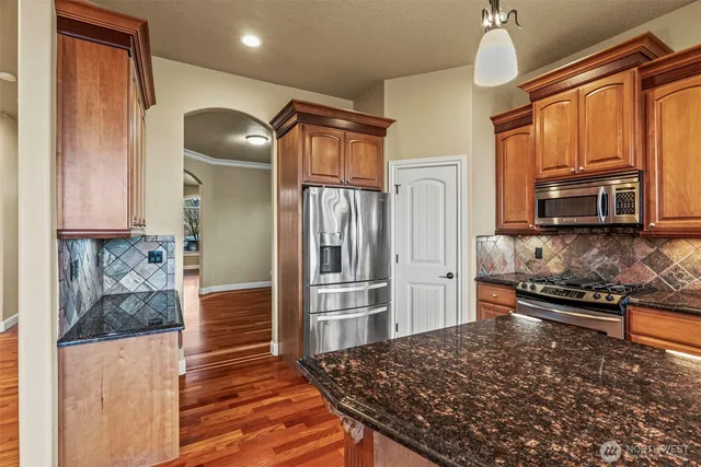 $710,000 | 4860 K Street, Washougal, WA 98671