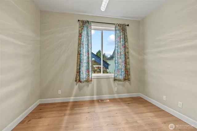 $710,000 | 4860 K Street, Washougal, WA 98671