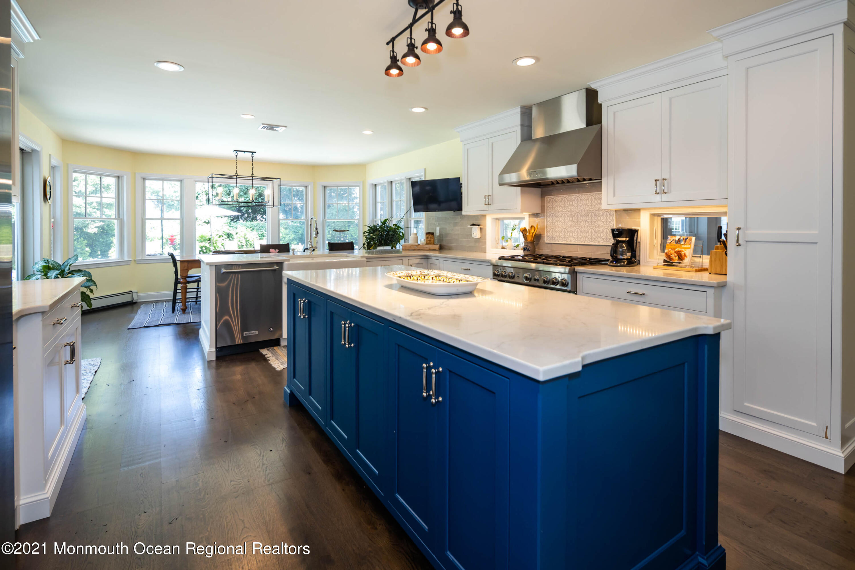 82 Rumson Road Rumson, NJ 07760 - Photo 29 of 64 29_Kitchen