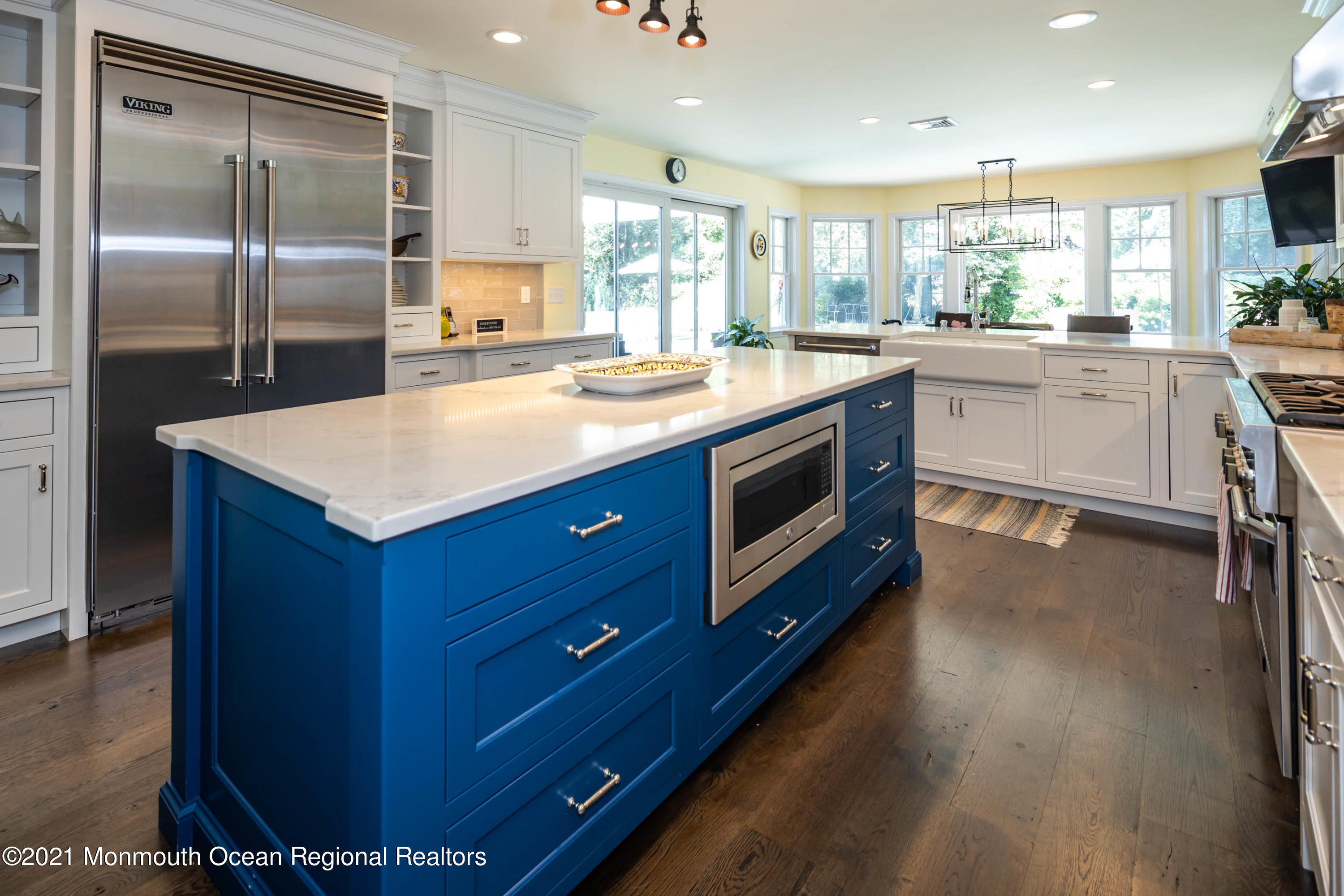 82 Rumson Road Rumson, NJ 07760 - Photo 30 of 64 30_Kitchen-10