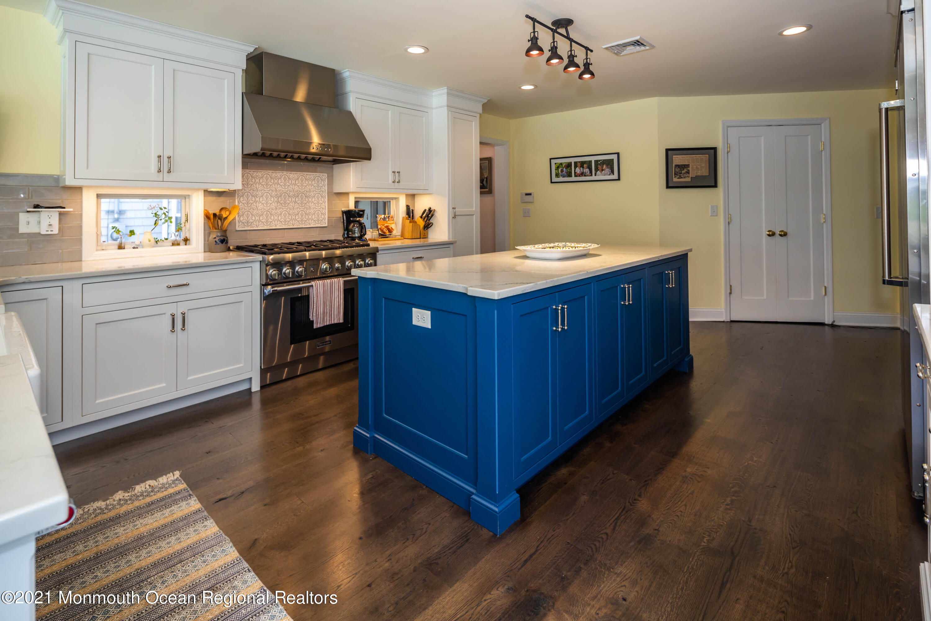 82 Rumson Road Rumson, NJ 07760 - Photo 31 of 64 31_Kitchen-11