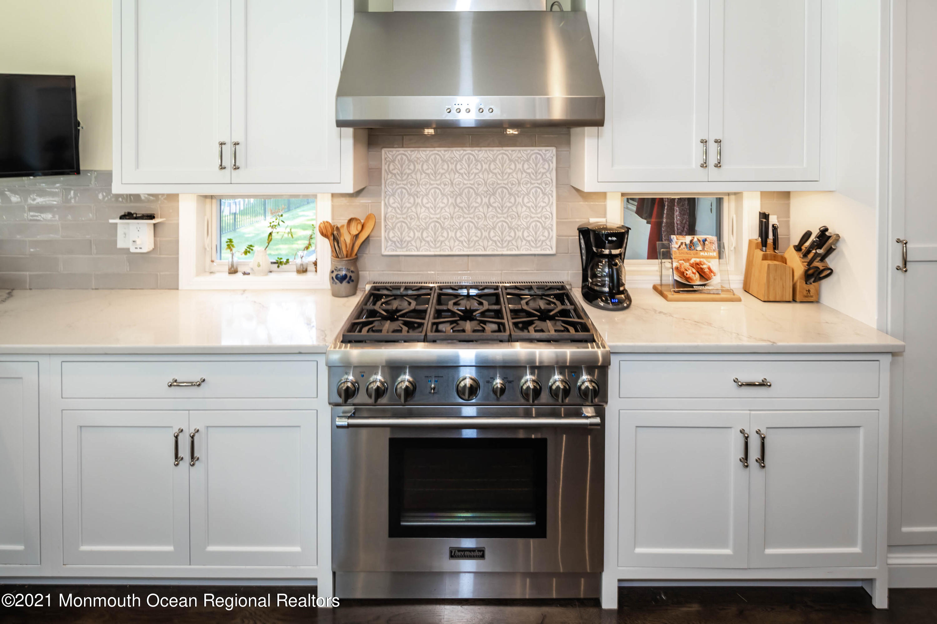 82 Rumson Road Rumson, NJ 07760 - Photo 35 of 64 35_Kitchen-15