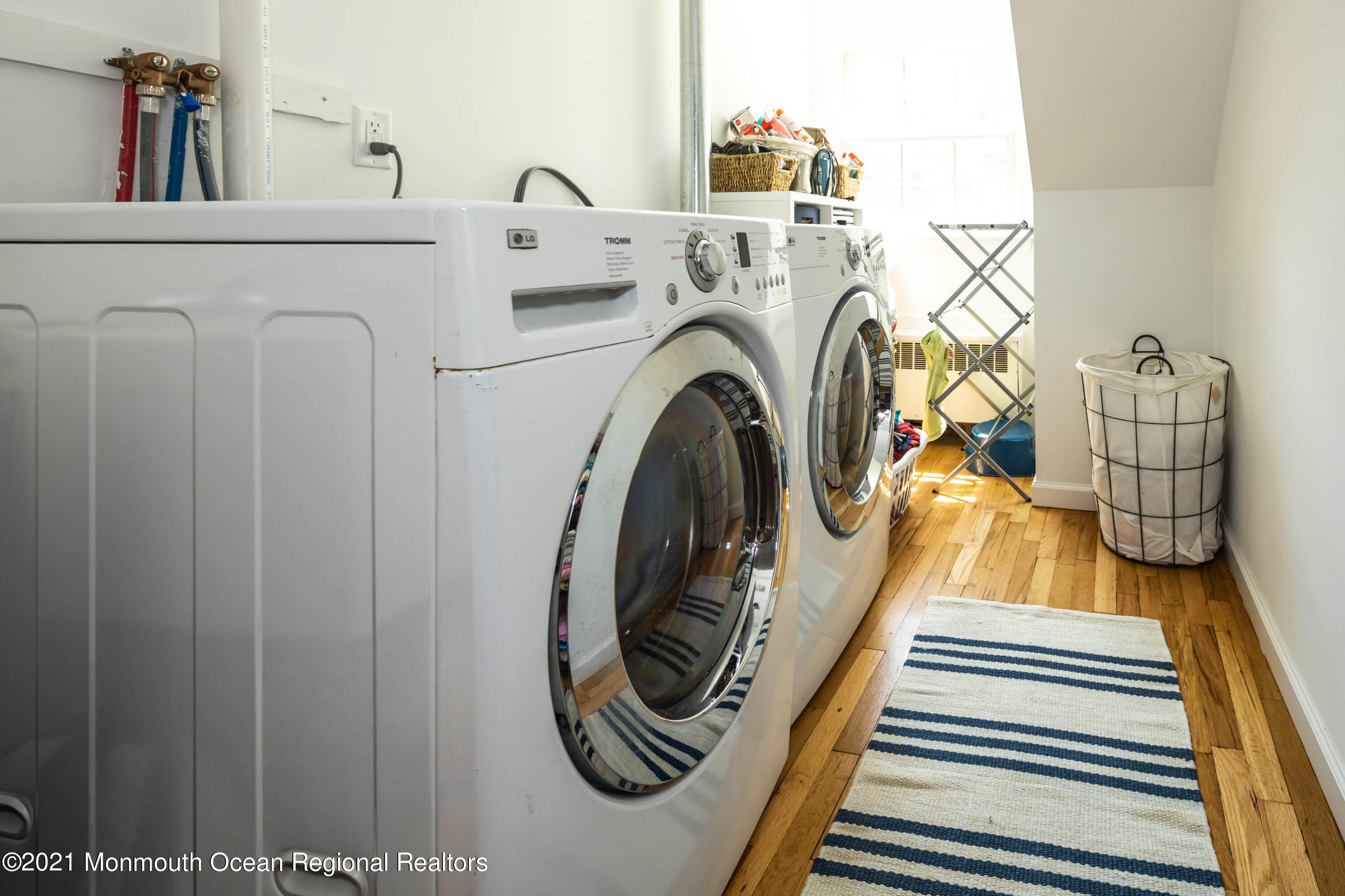82 Rumson Road Rumson, NJ 07760 - Photo 56 of 64 56_Laundry Room