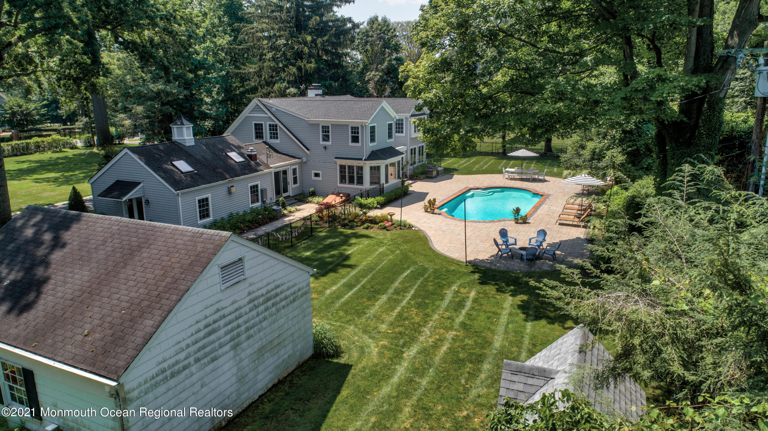 82 Rumson Road Rumson, NJ 07760 - Photo 63 of 64 63_Aerial 82 Rumson Rd-13