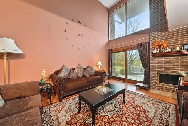 $440,000 | 351 South Dominion Drive, Wood Dale, IL 60191