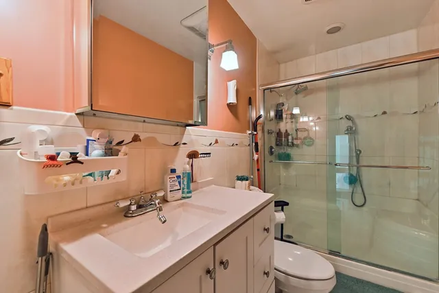 $440,000 | 351 South Dominion Drive, Wood Dale, IL 60191