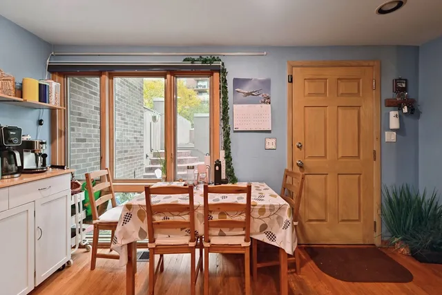 $440,000 | 351 South Dominion Drive, Wood Dale, IL 60191