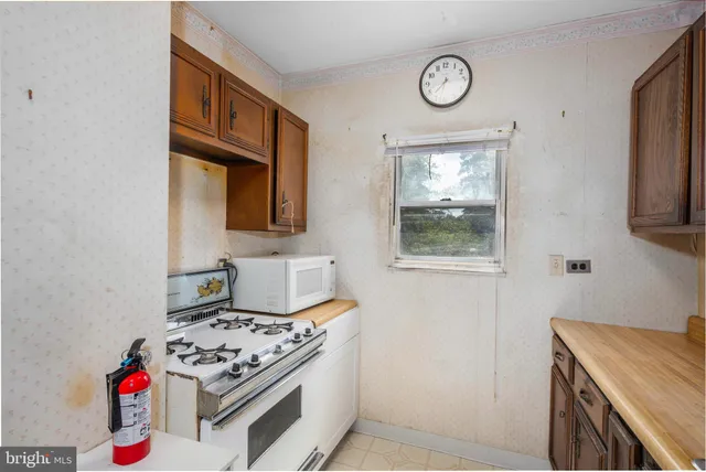 $305,000 | 5309 Chesapeake Road, Hyattsville, MD 20781