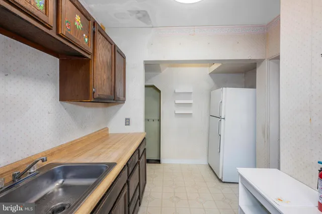 $305,000 | 5309 Chesapeake Road, Hyattsville, MD 20781