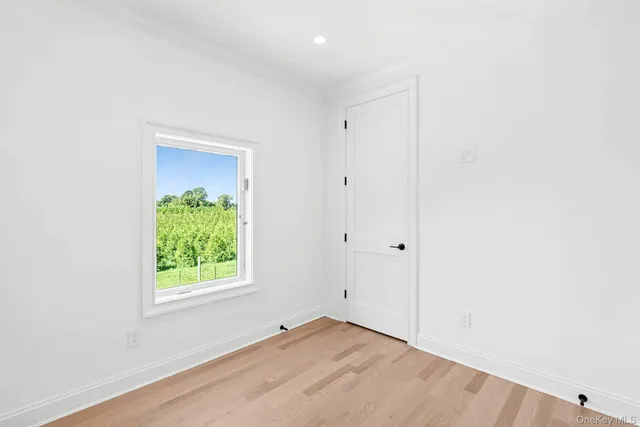 $1,895,000 | 1900 Gillette Drive, East Marion, NY 11939