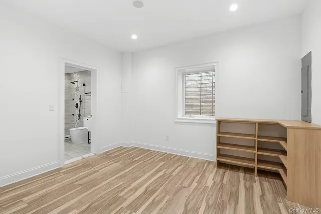 $1,895,000 | 1900 Gillette Drive, East Marion, NY 11939