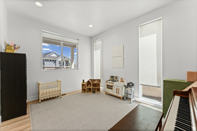 234 Ridgeline Way North Salt Lake, UT 84054 - Photo 14 of 44