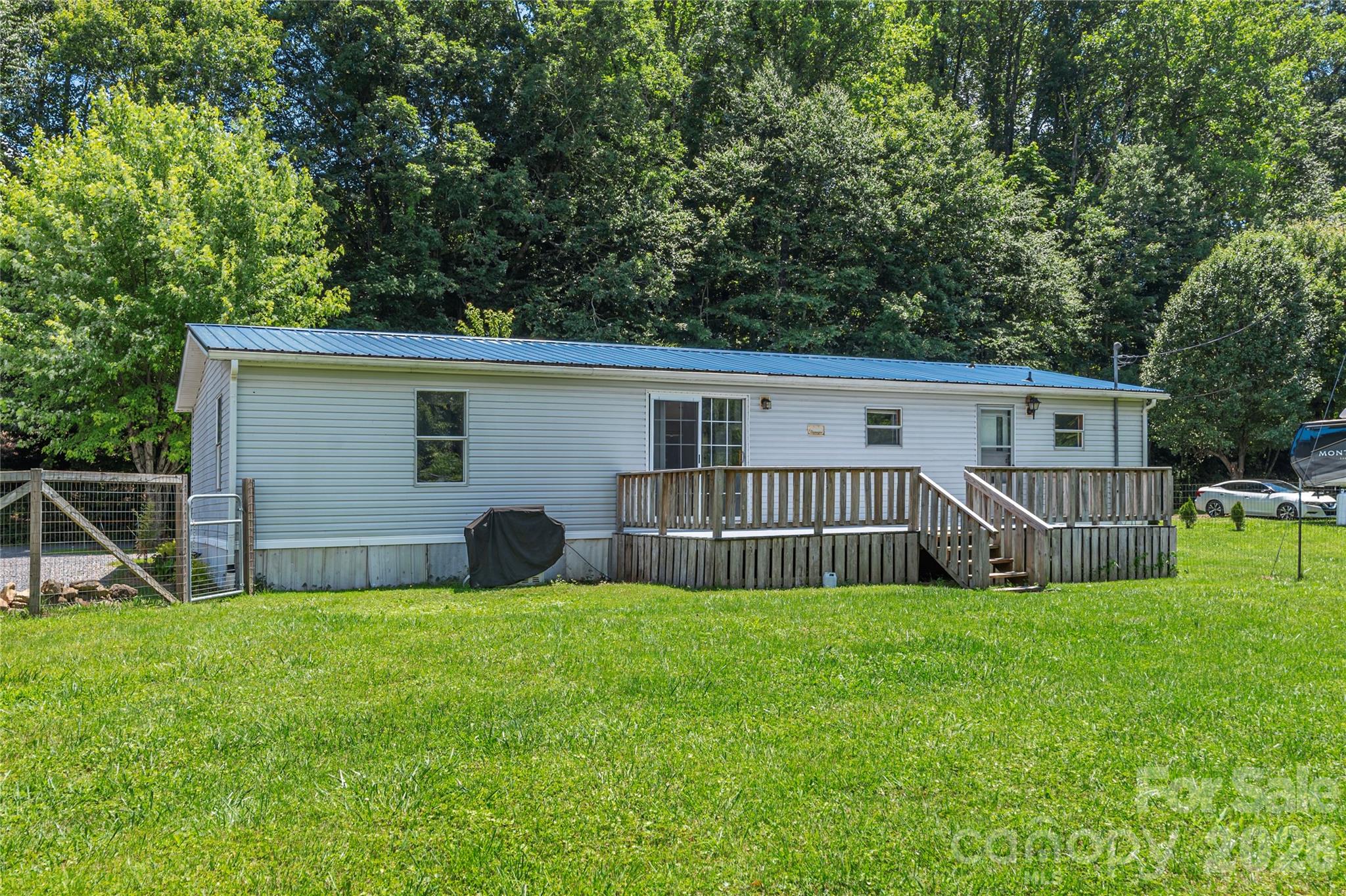 1458 Old Balsam Road Waynesville, NC 28786 - Photo 20 of 26