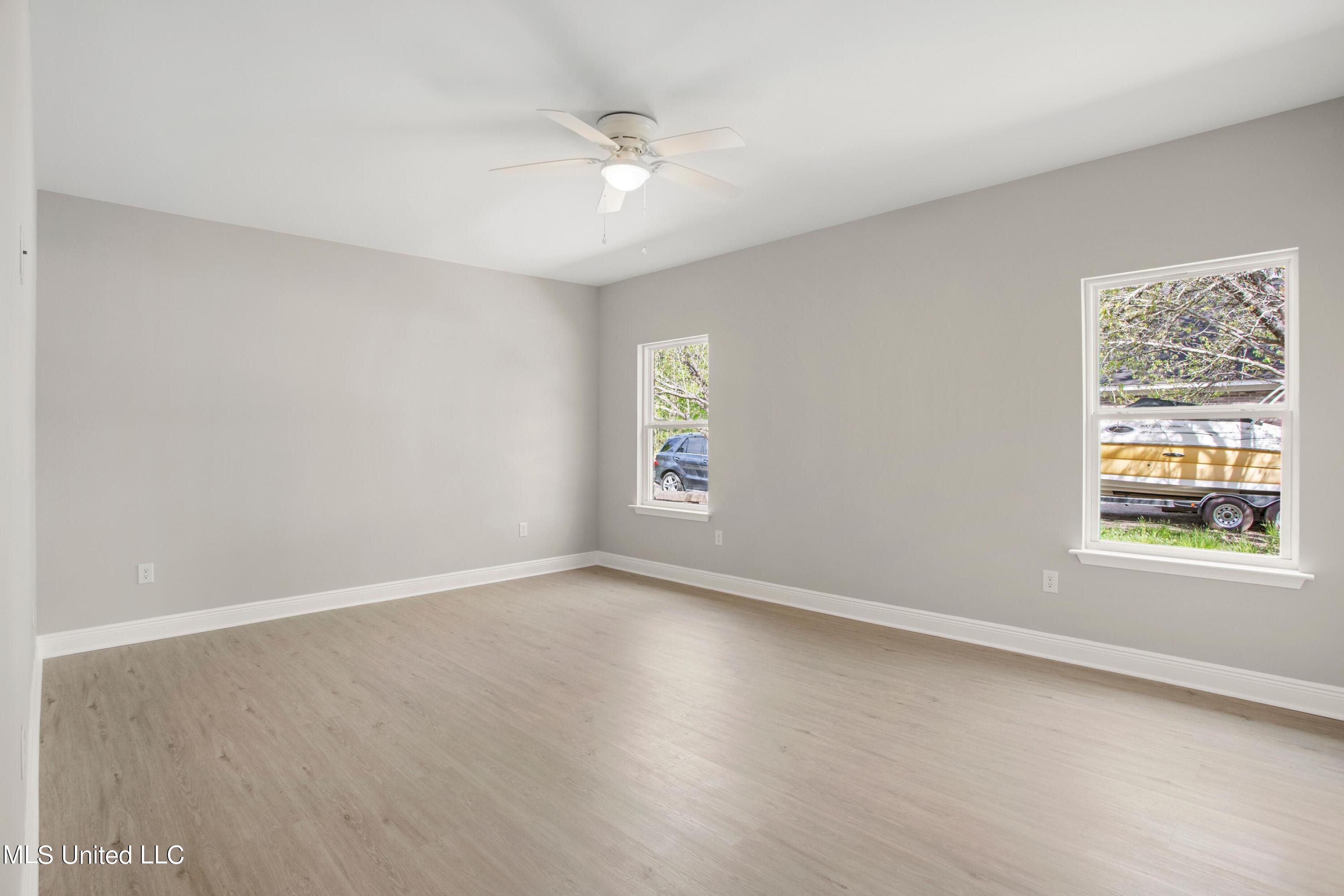 8214 Martin Bluff Road Gautier, MS 39553 - Photo 23 of 38 gh5n6sy27p