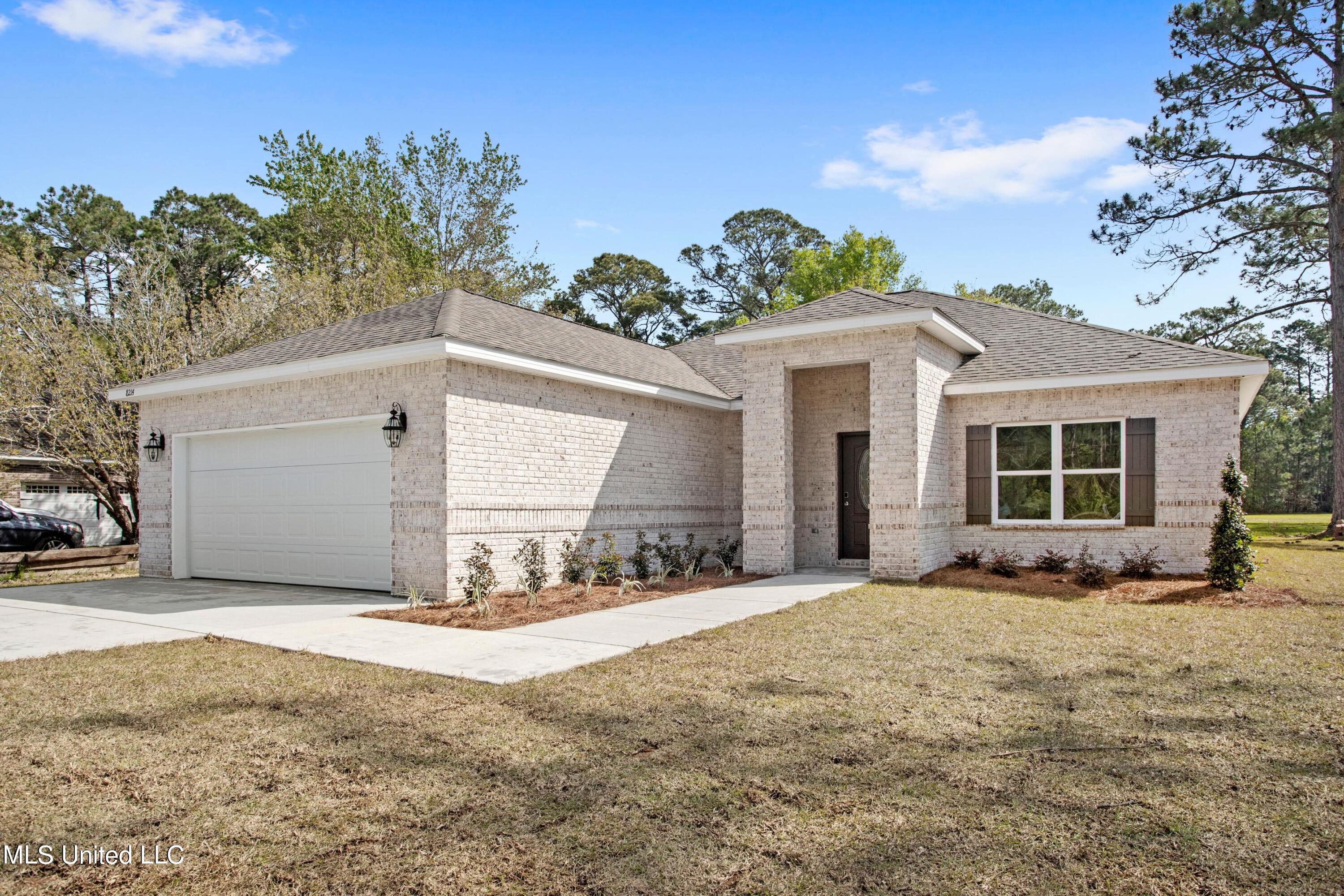 8214 Martin Bluff Road Gautier, MS 39553 - Photo 30 of 38 xw4uxvgzpr