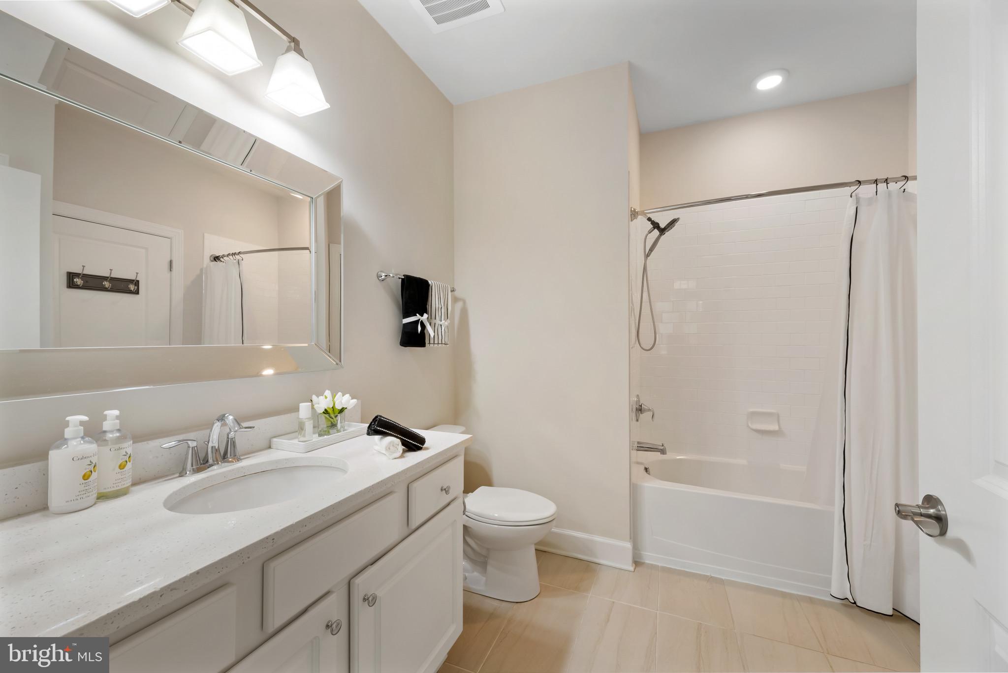 10520 Resort Road, Unit 106 Ellicott City, MD 21042 - Photo 20 of 41 Gallery Image 20
