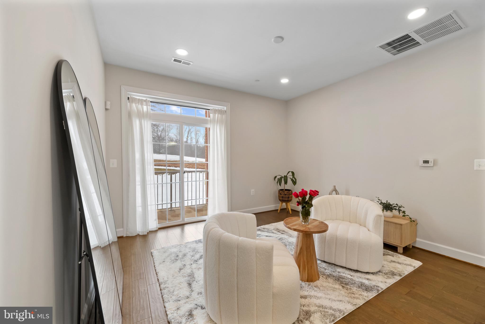 10520 Resort Road, Unit 106 Ellicott City, MD 21042 - Photo 29 of 41 Gallery Image 29