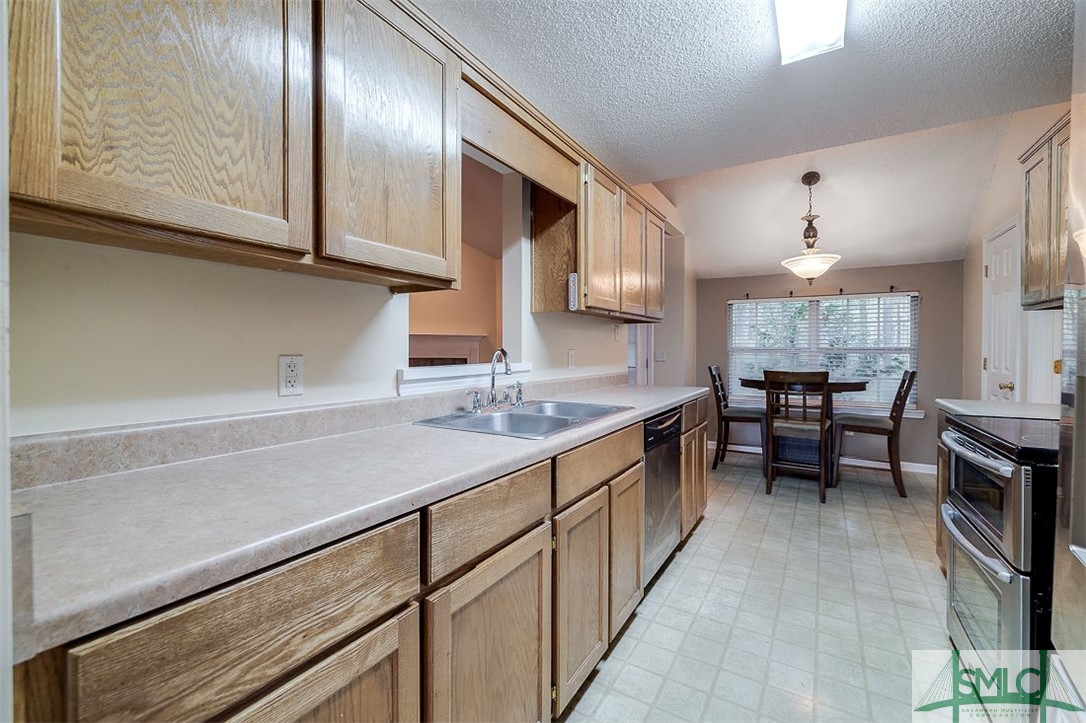 132 Barrington Circle Rincon, GA 31326 - Photo 11 of 26